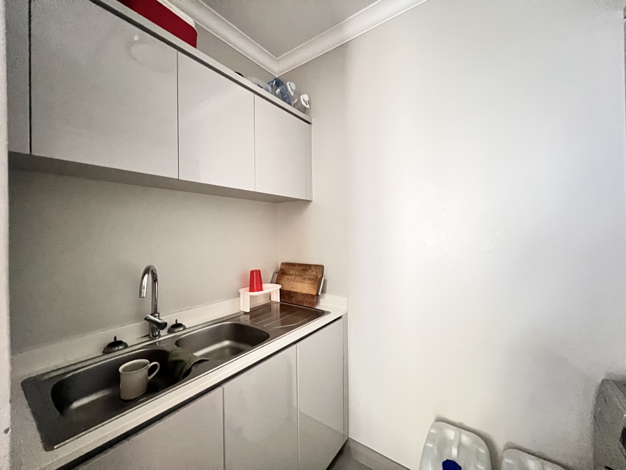 3 Bedroom Property for Sale in Carlswald Estate Gauteng
