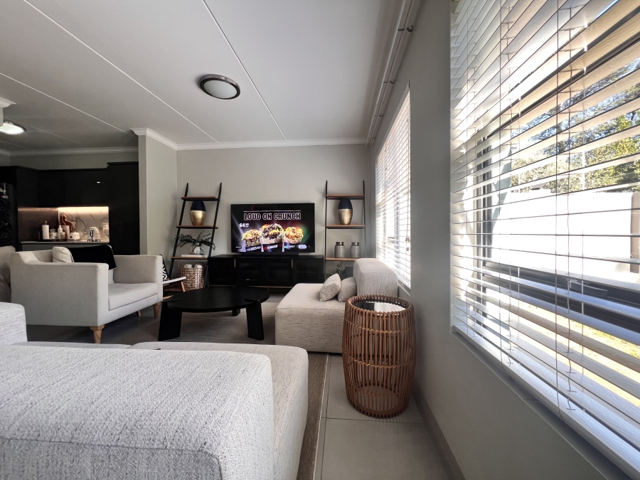 3 Bedroom Property for Sale in Carlswald Estate Gauteng