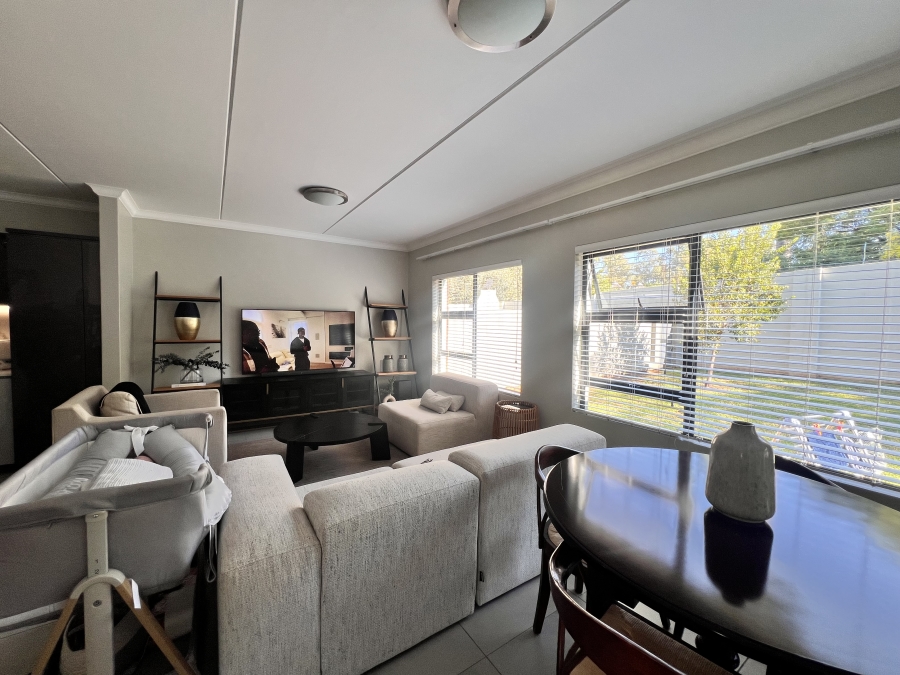 3 Bedroom Property for Sale in Carlswald Estate Gauteng