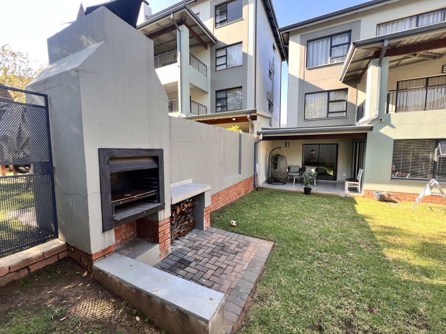 3 Bedroom Property for Sale in Carlswald Estate Gauteng
