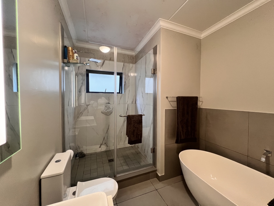 3 Bedroom Property for Sale in Carlswald Estate Gauteng