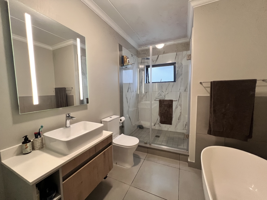 3 Bedroom Property for Sale in Carlswald Estate Gauteng