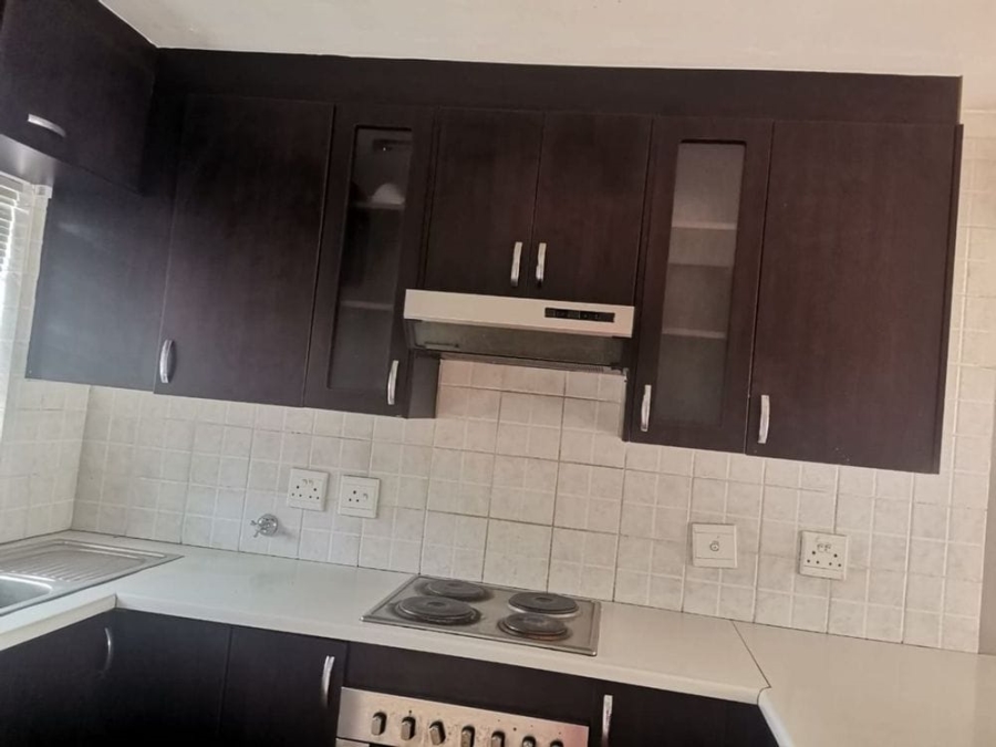 2 Bedroom Property for Sale in The Orchards Gauteng