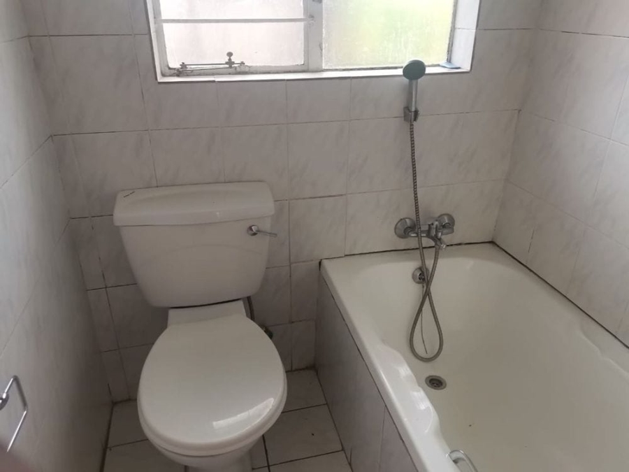 2 Bedroom Property for Sale in The Orchards Gauteng