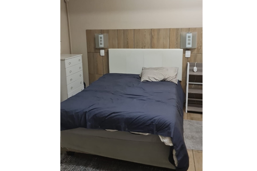 1 Bedroom Property for Sale in Bonaero Park Gauteng