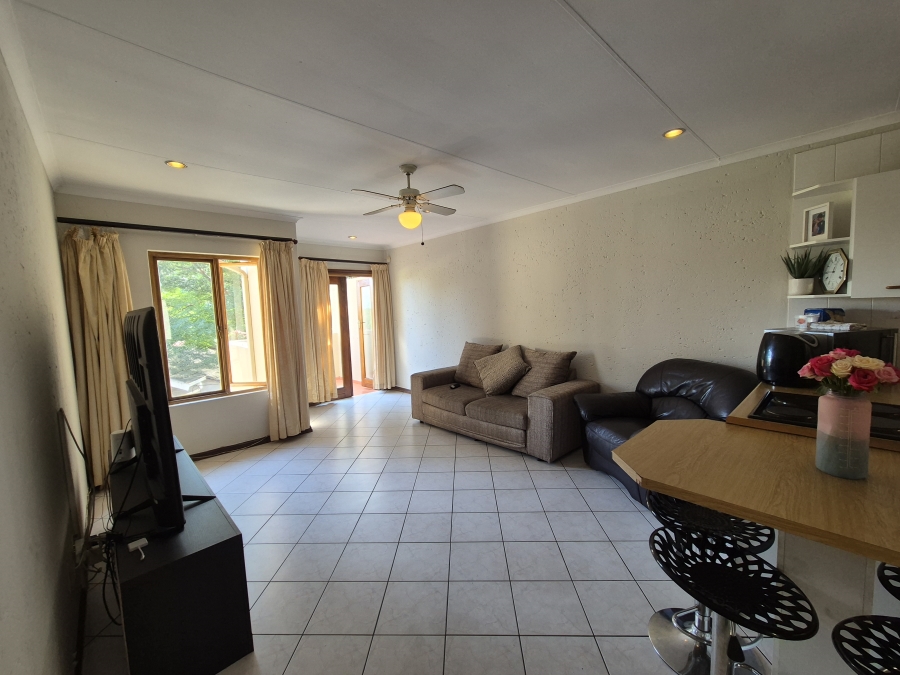 To Let 2 Bedroom Property for Rent in Buurendal Gauteng