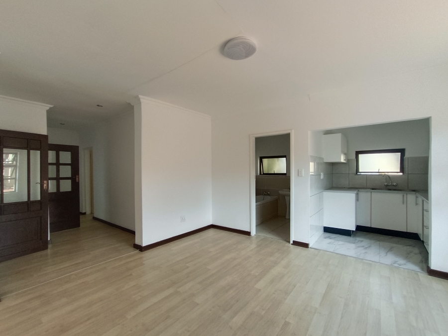 9 Bedroom Property for Sale in Hennopspark Gauteng