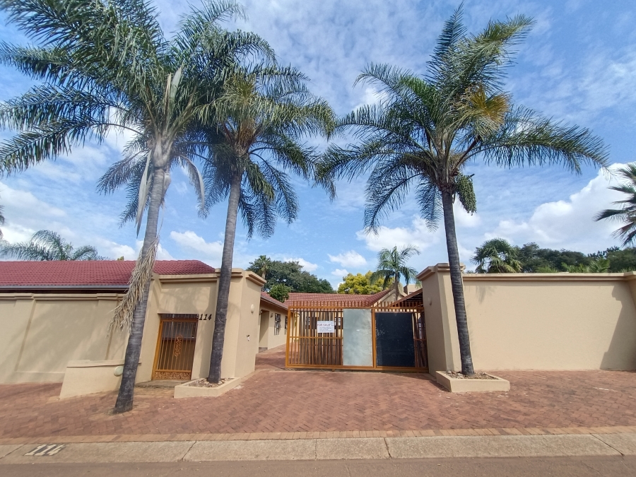 9 Bedroom Property for Sale in Hennopspark Gauteng