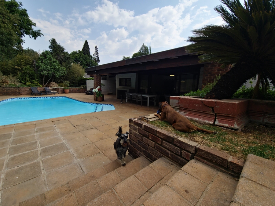 4 Bedroom Property for Sale in Clubview Gauteng