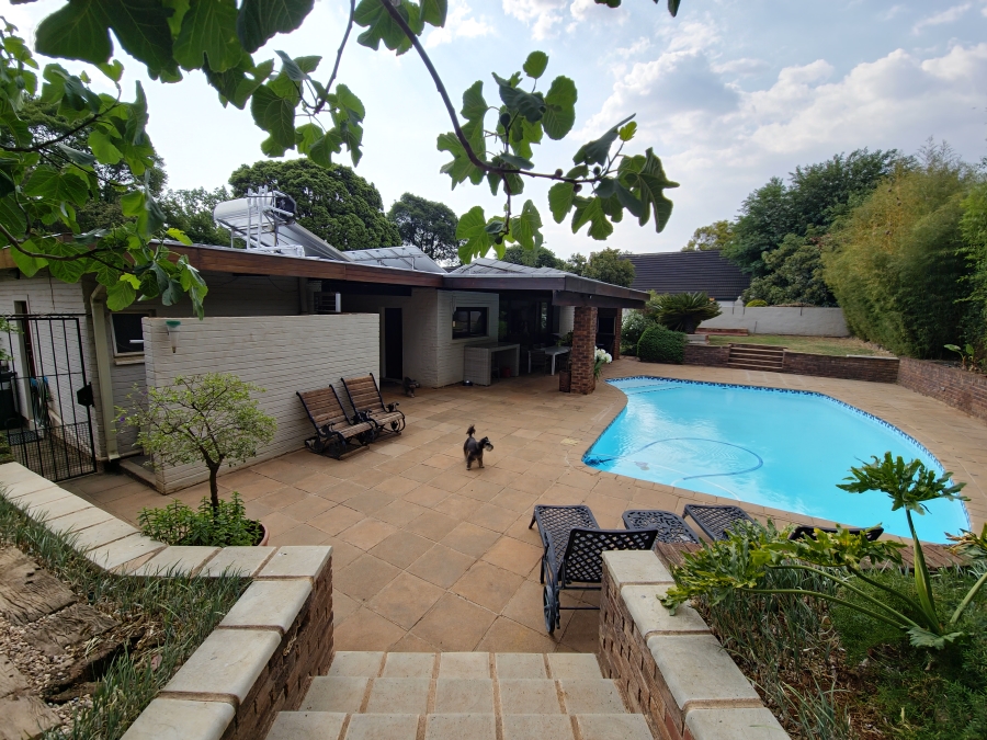 4 Bedroom Property for Sale in Clubview Gauteng