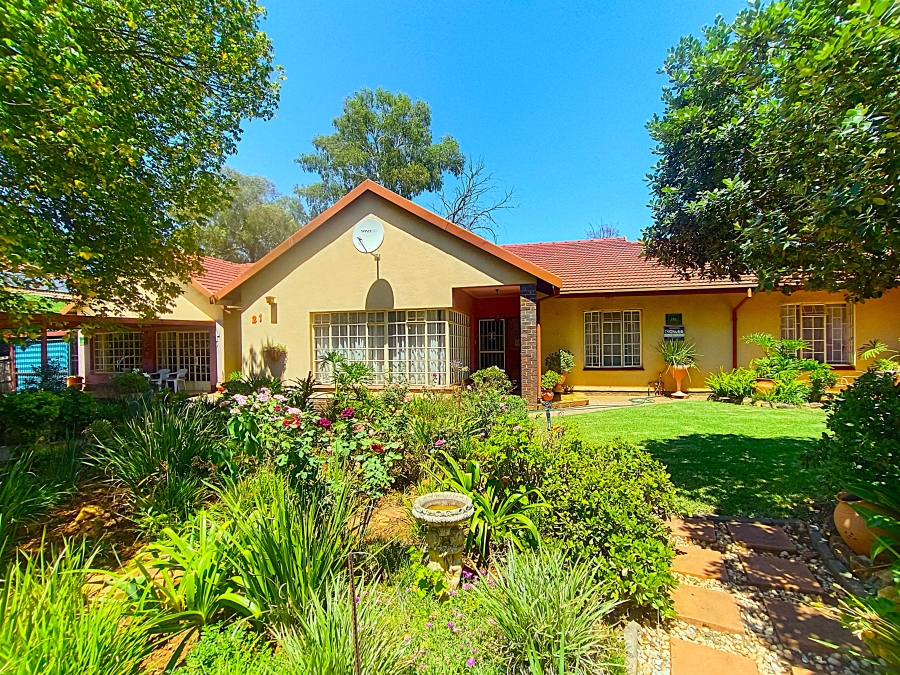 4 Bedroom Property for Sale in Clubview Gauteng