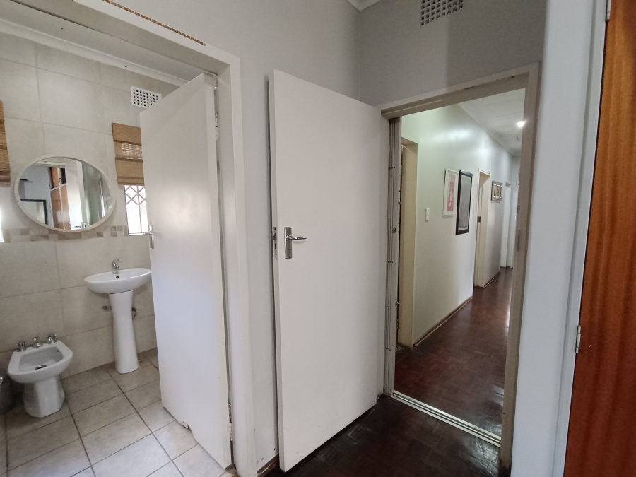 4 Bedroom Property for Sale in Clubview Gauteng
