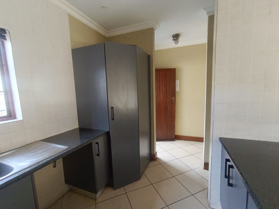 2 Bedroom Property for Sale in Zwartkop Gauteng
