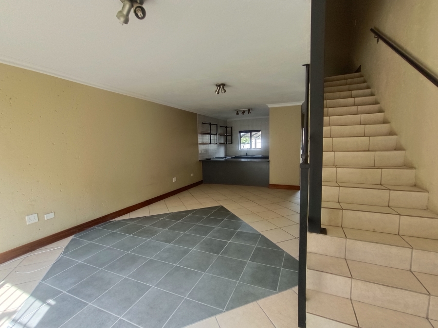 2 Bedroom Property for Sale in Zwartkop Gauteng