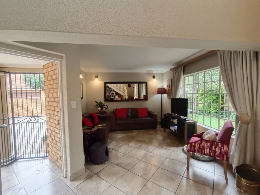 3 Bedroom Property for Sale in Clubview Gauteng