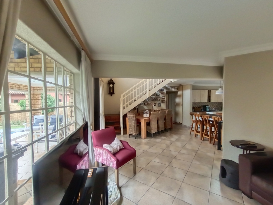 3 Bedroom Property for Sale in Clubview Gauteng