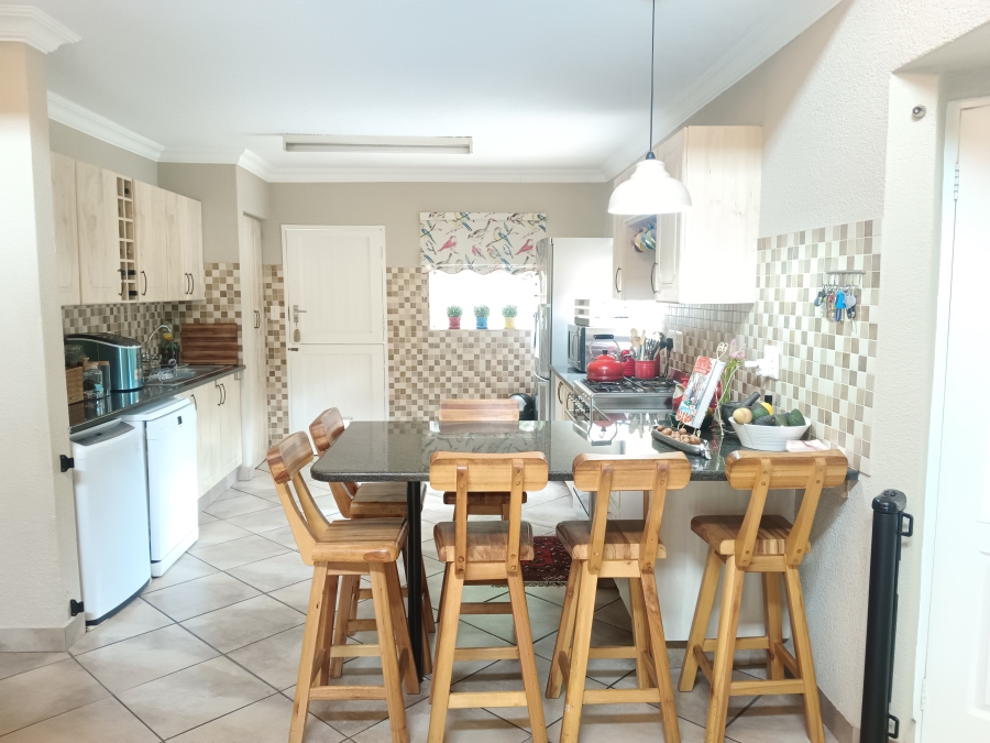3 Bedroom Property for Sale in Clubview Gauteng