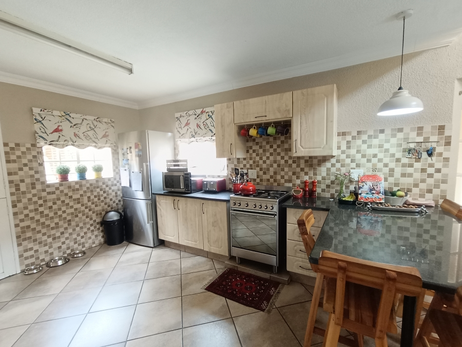 3 Bedroom Property for Sale in Clubview Gauteng