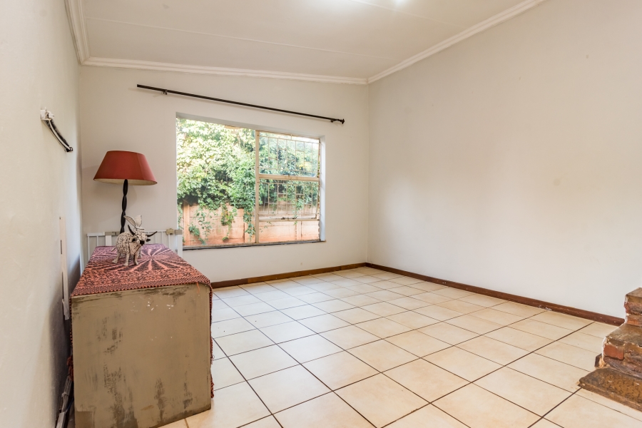 4 Bedroom Property for Sale in Hennopspark Gauteng