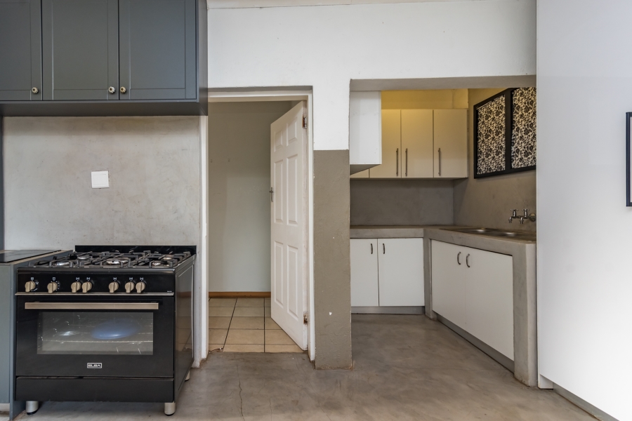 4 Bedroom Property for Sale in Hennopspark Gauteng