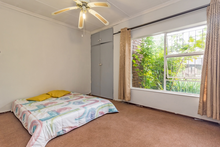 4 Bedroom Property for Sale in Hennopspark Gauteng