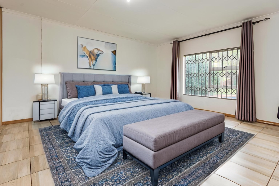 4 Bedroom Property for Sale in Hennopspark Gauteng