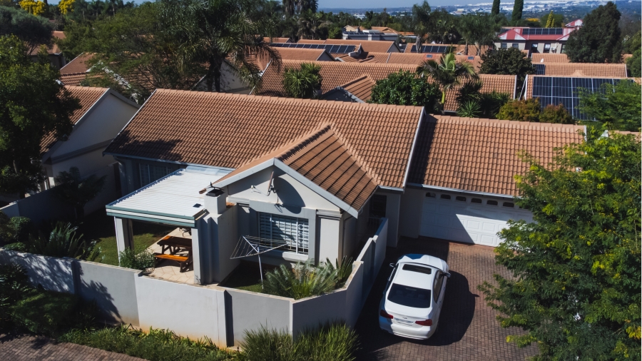 3 Bedroom Property for Sale in Eldoraigne Gauteng