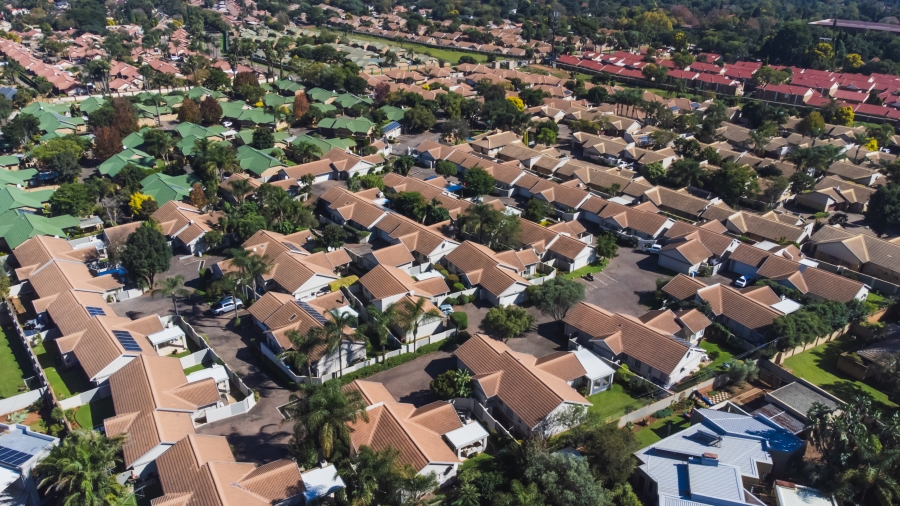 3 Bedroom Property for Sale in Eldoraigne Gauteng