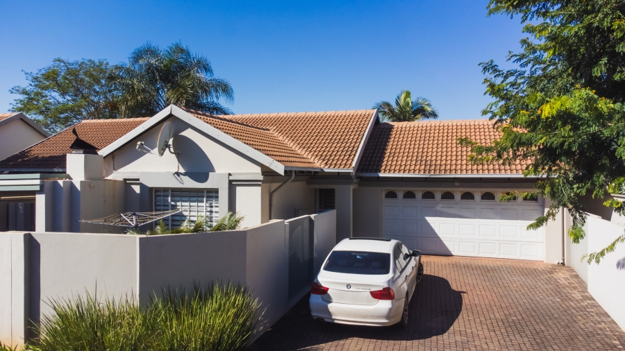 3 Bedroom Property for Sale in Eldoraigne Gauteng