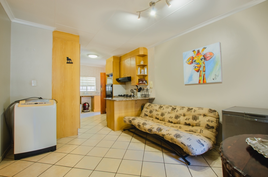 3 Bedroom Property for Sale in Eldoraigne Gauteng