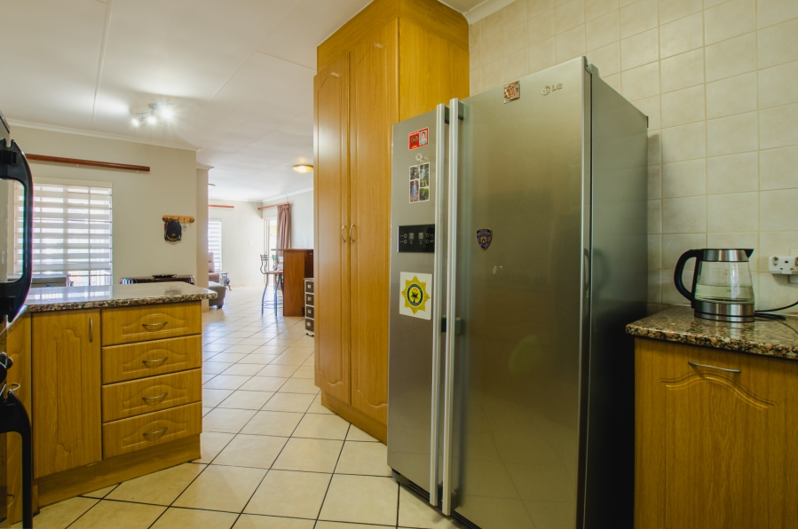 3 Bedroom Property for Sale in Eldoraigne Gauteng