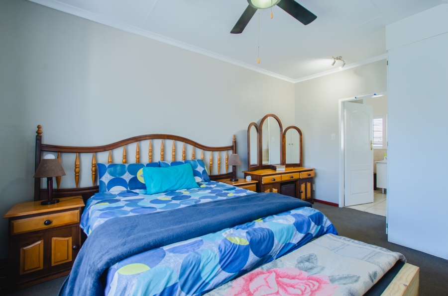 3 Bedroom Property for Sale in Eldoraigne Gauteng