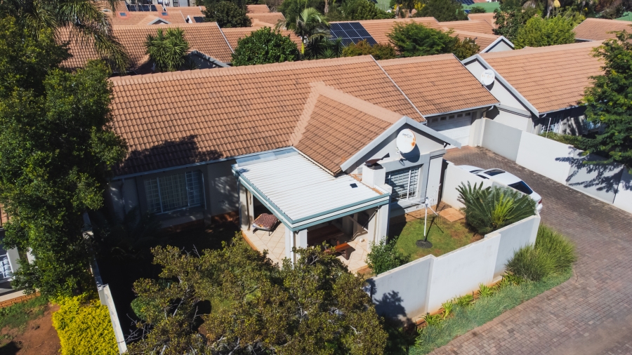 3 Bedroom Property for Sale in Eldoraigne Gauteng