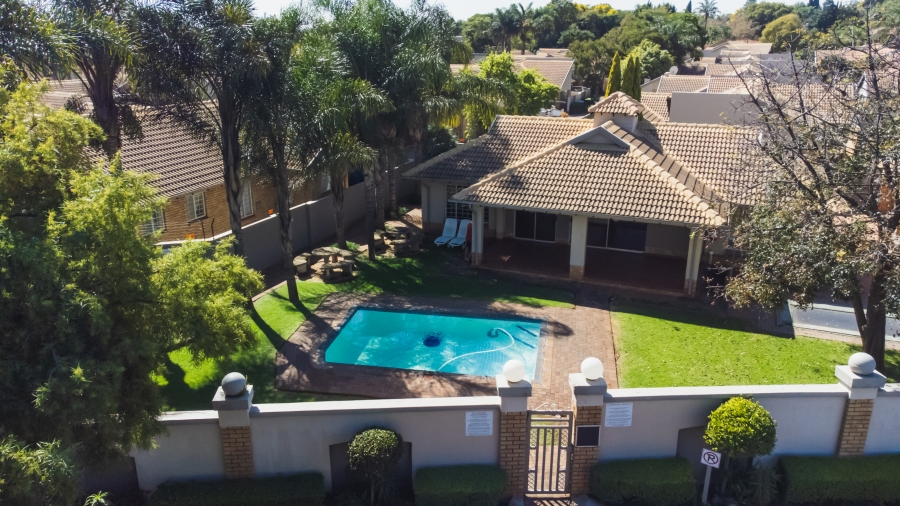 3 Bedroom Property for Sale in Eldoraigne Gauteng