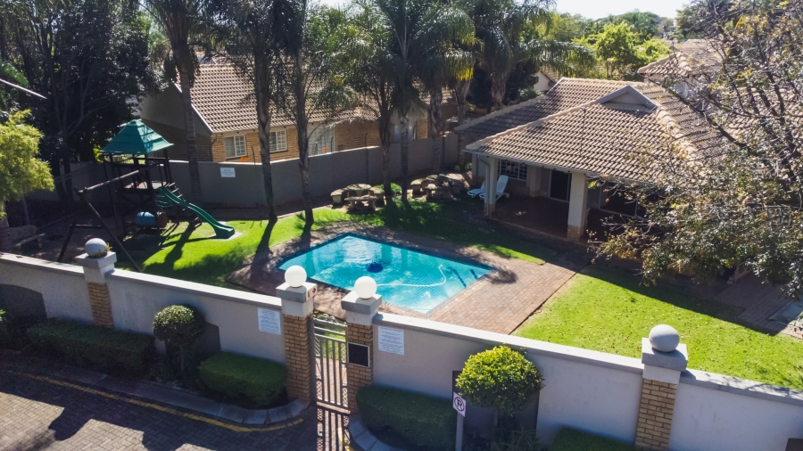 3 Bedroom Property for Sale in Eldoraigne Gauteng