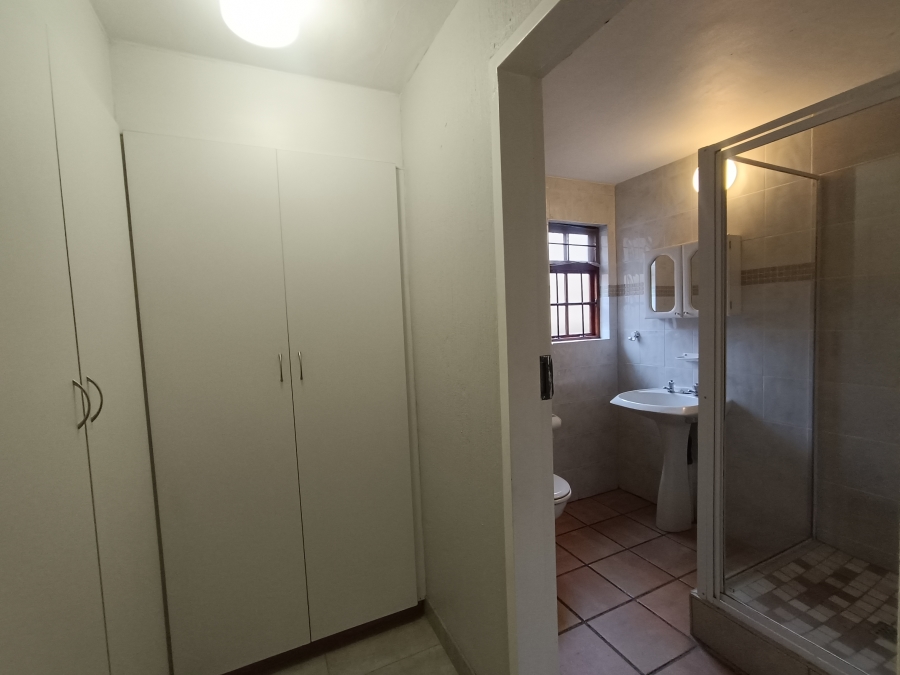 3 Bedroom Property for Sale in Clubview Gauteng