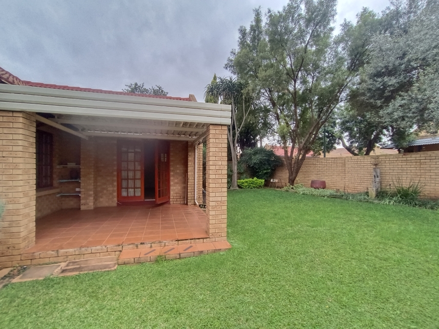 3 Bedroom Property for Sale in Clubview Gauteng