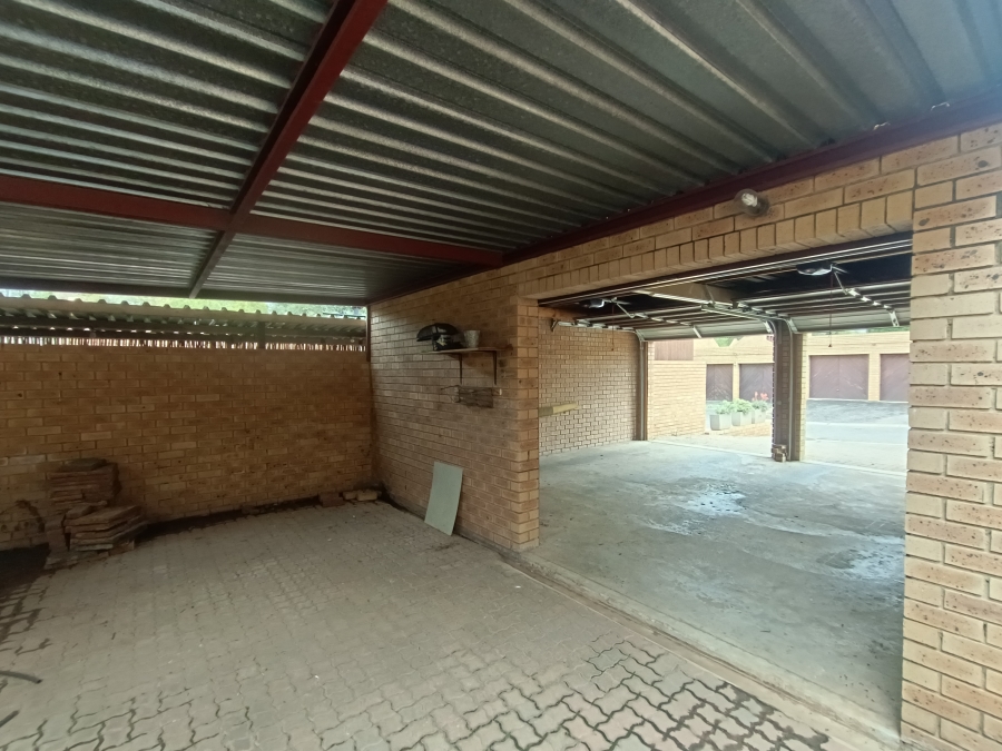 3 Bedroom Property for Sale in Clubview Gauteng