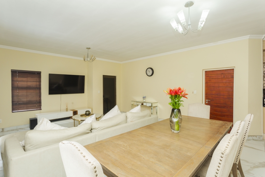 3 Bedroom Property for Sale in Monavoni Gauteng