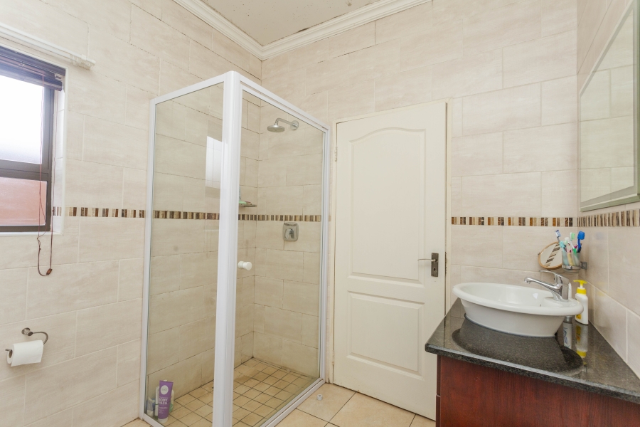 3 Bedroom Property for Sale in Monavoni Gauteng