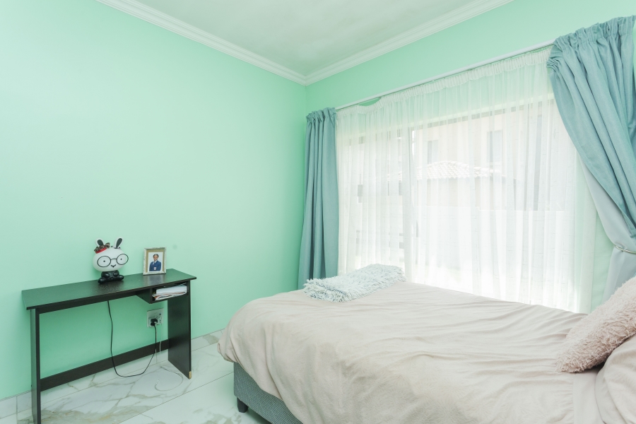 3 Bedroom Property for Sale in Monavoni Gauteng