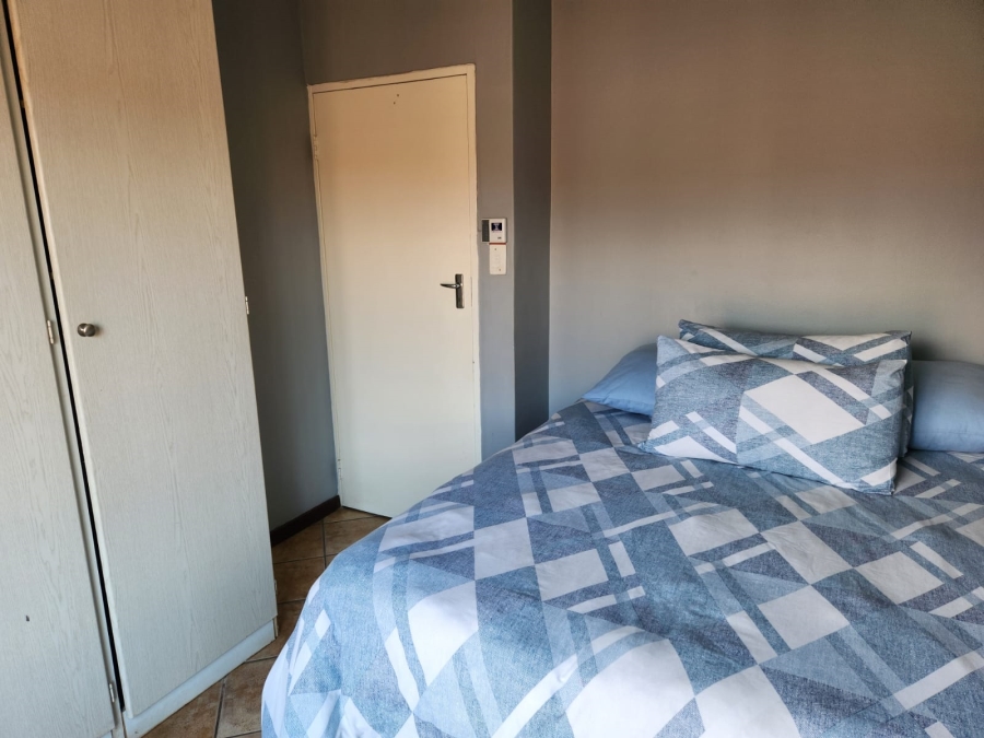 To Let 2 Bedroom Property for Rent in Mooikloof Ridge Gauteng