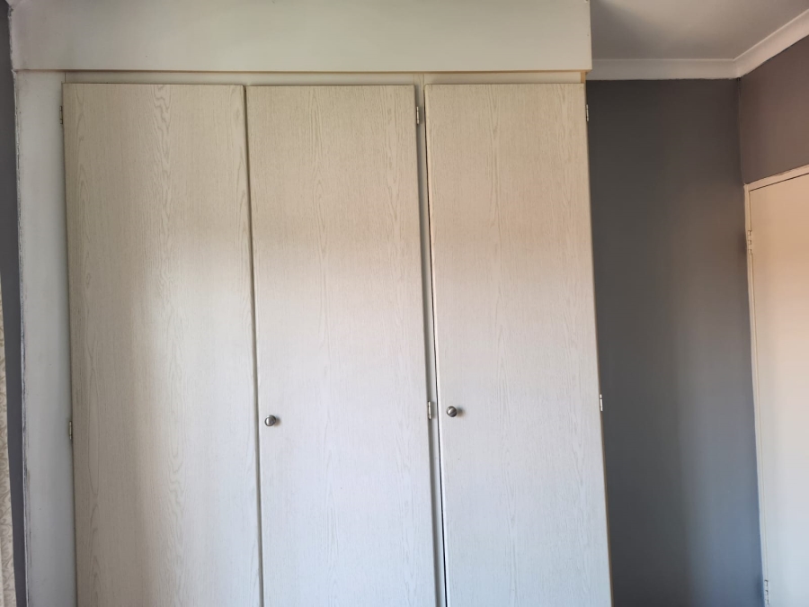 To Let 2 Bedroom Property for Rent in Mooikloof Ridge Gauteng