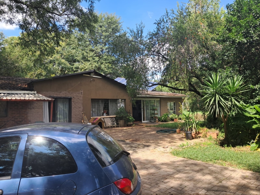 4 Bedroom Property for Sale in Bon Accord Gauteng