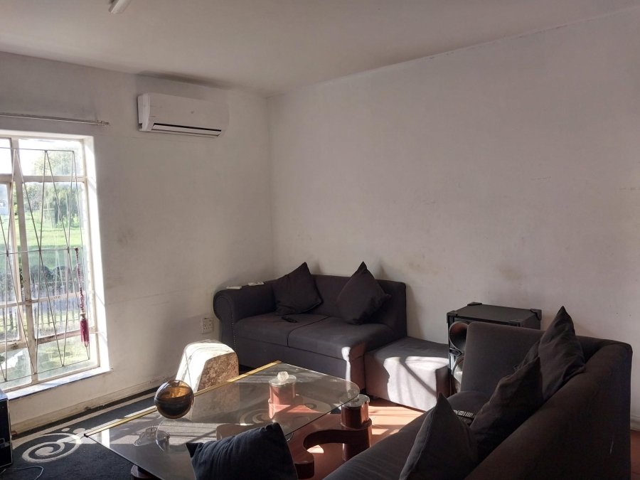 2 Bedroom Property for Sale in Paarlshoop Gauteng