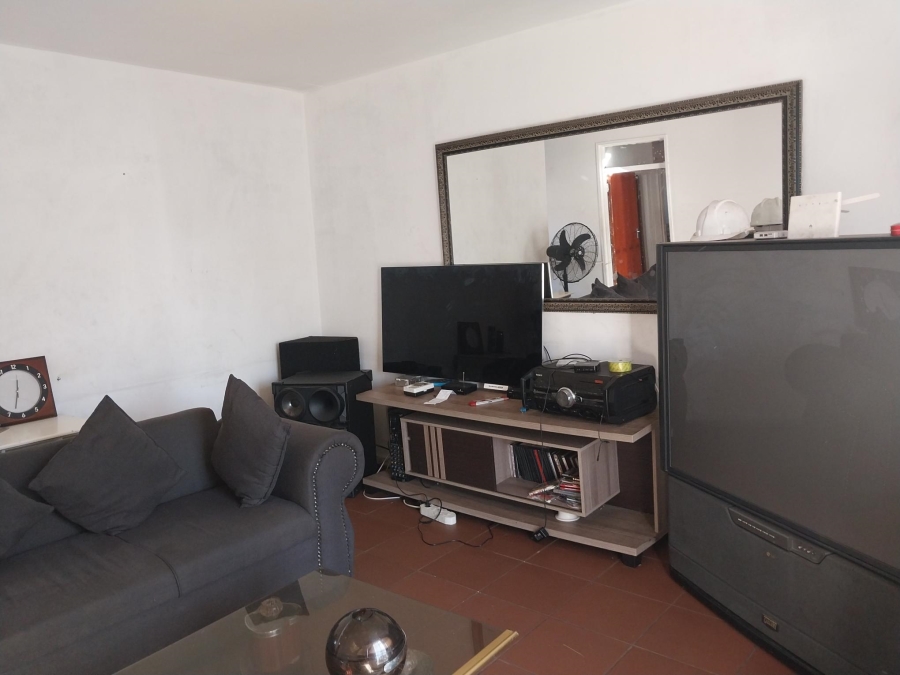 2 Bedroom Property for Sale in Paarlshoop Gauteng