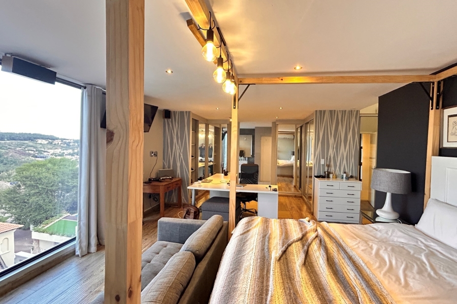 4 Bedroom Property for Sale in Waterkloof Ridge Gauteng