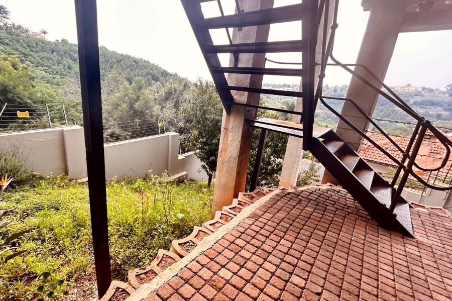 4 Bedroom Property for Sale in Waterkloof Ridge Gauteng