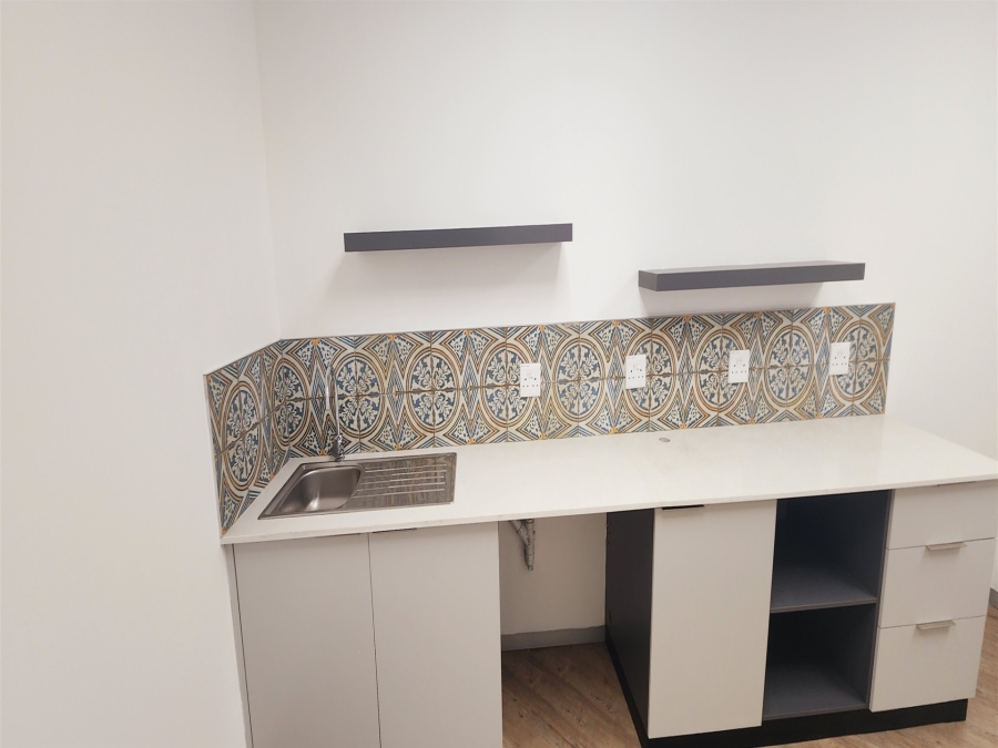 To Let commercial Property for Rent in Barlow Park Gauteng