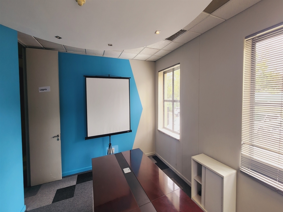 To Let commercial Property for Rent in Barlow Park Gauteng